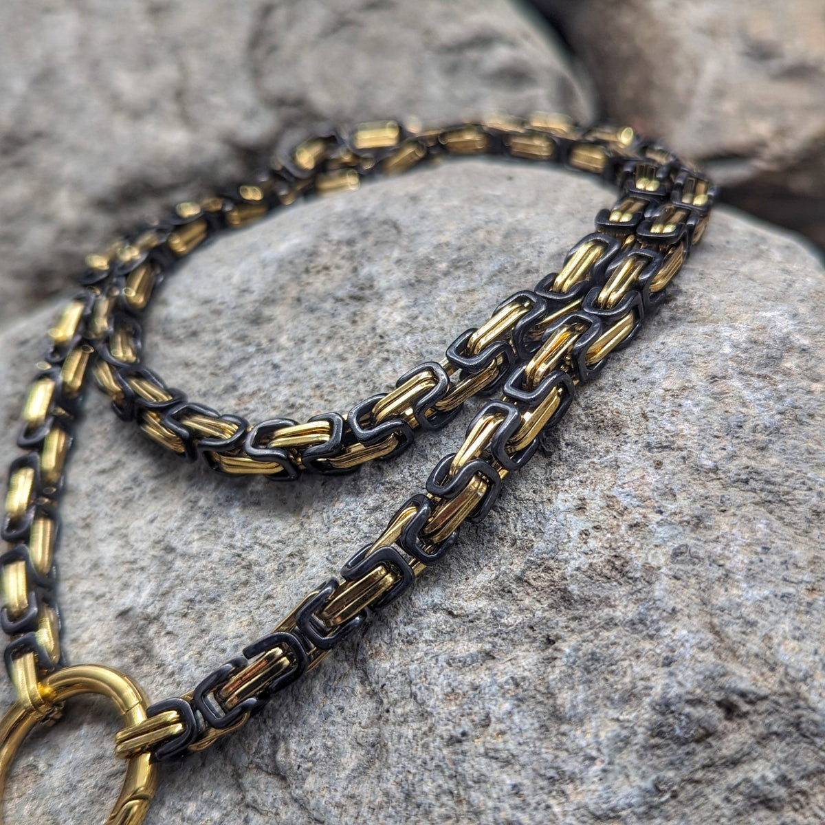 Aesir God Chain (Black + Gold) - Pendant - Horns of Odin