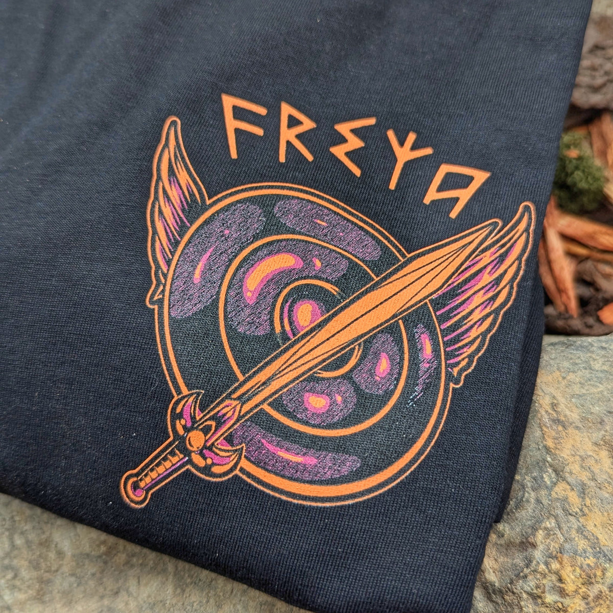 Queen of the Fallen Tee - T-Shirt - Horns of Odin