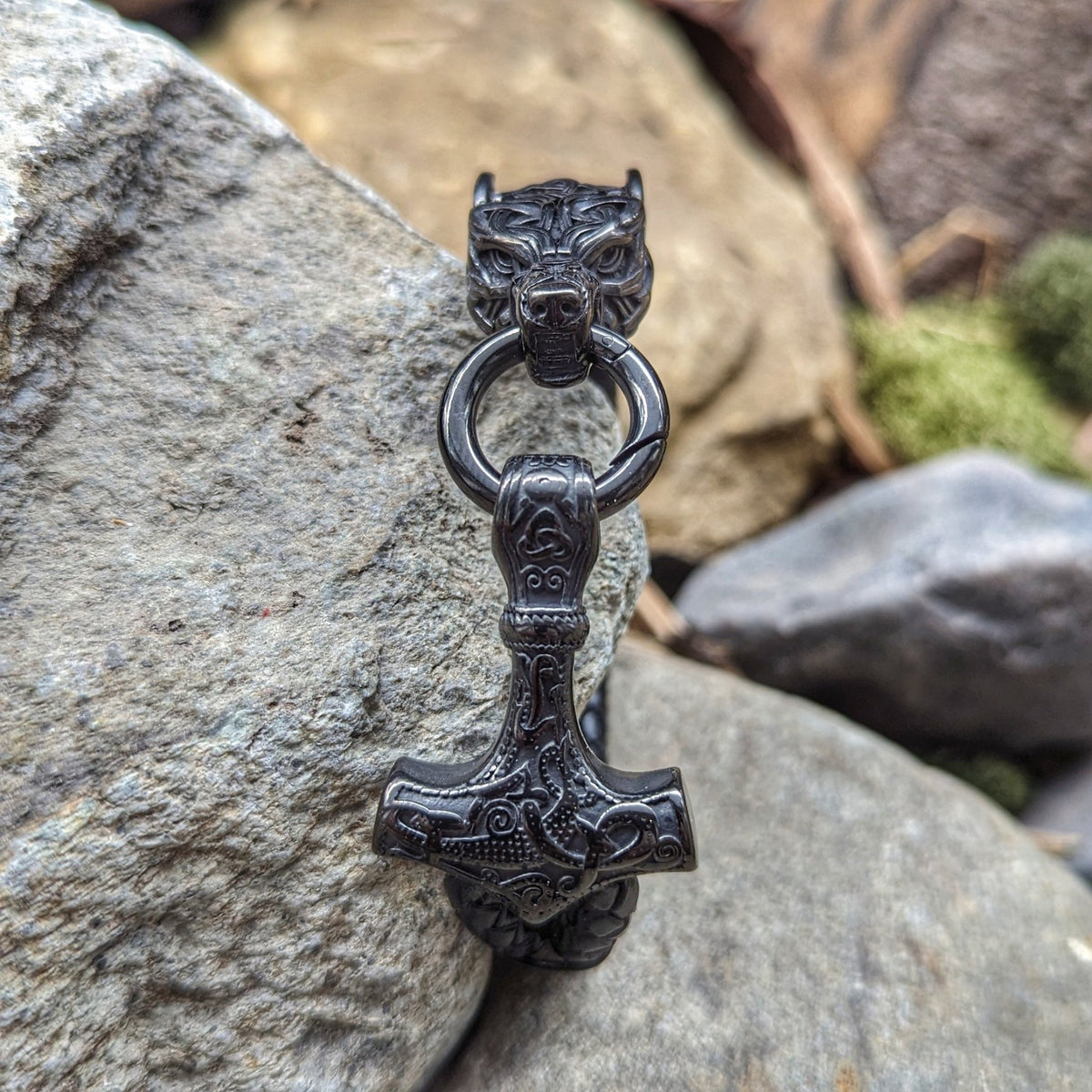 Mjolnir and Wolf Leather Bracelet - Arm ring - Horns of Odin