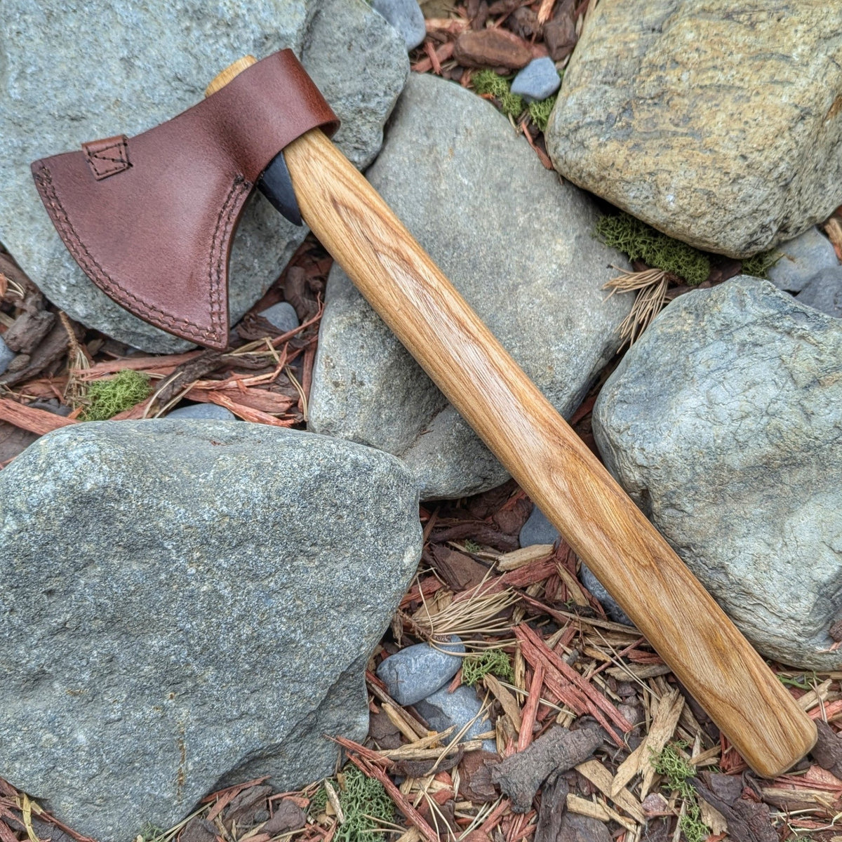 Ivar's Throwing Axe - Axe - Horns of Odin