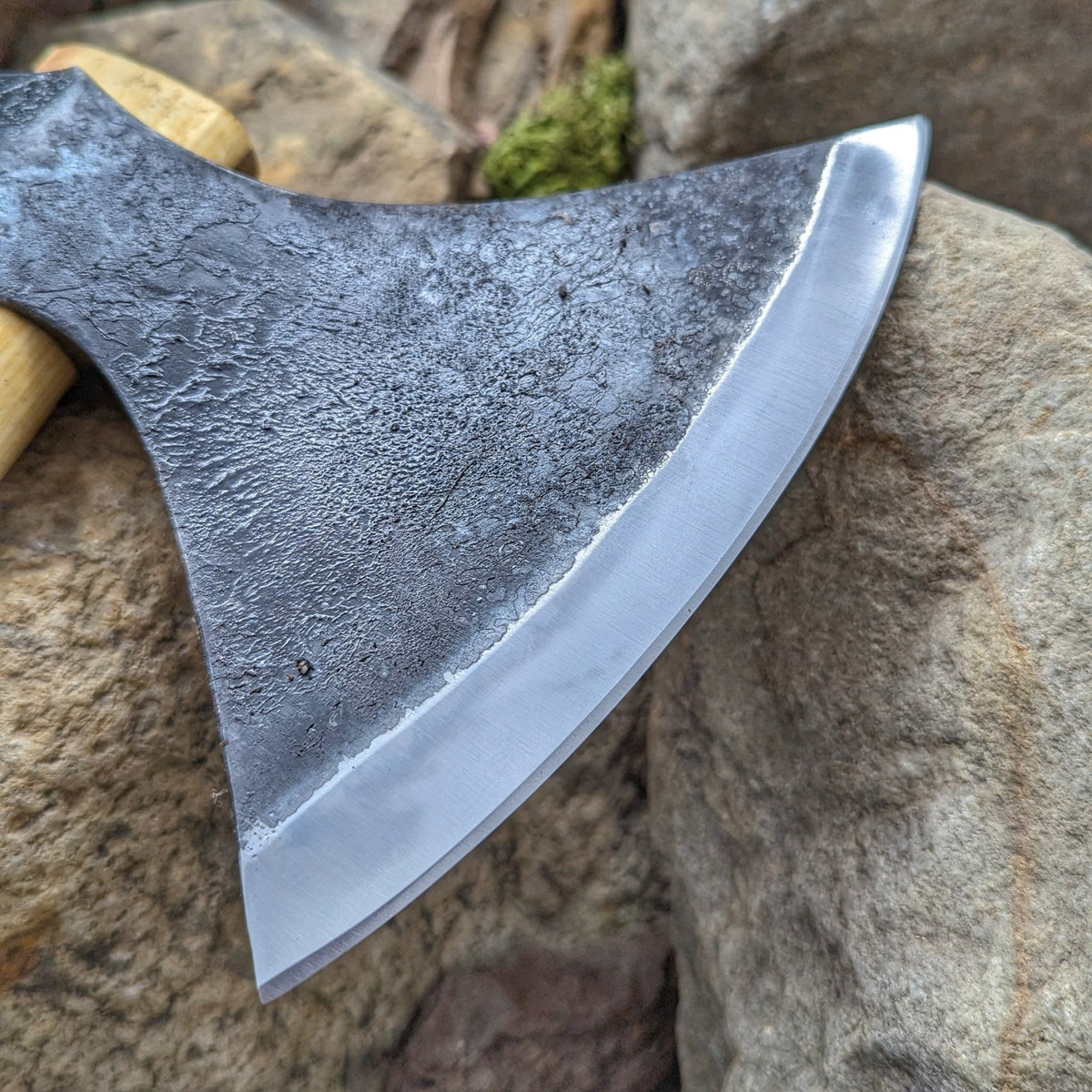 Odin's Broad Axe - Axe - Horns of Odin