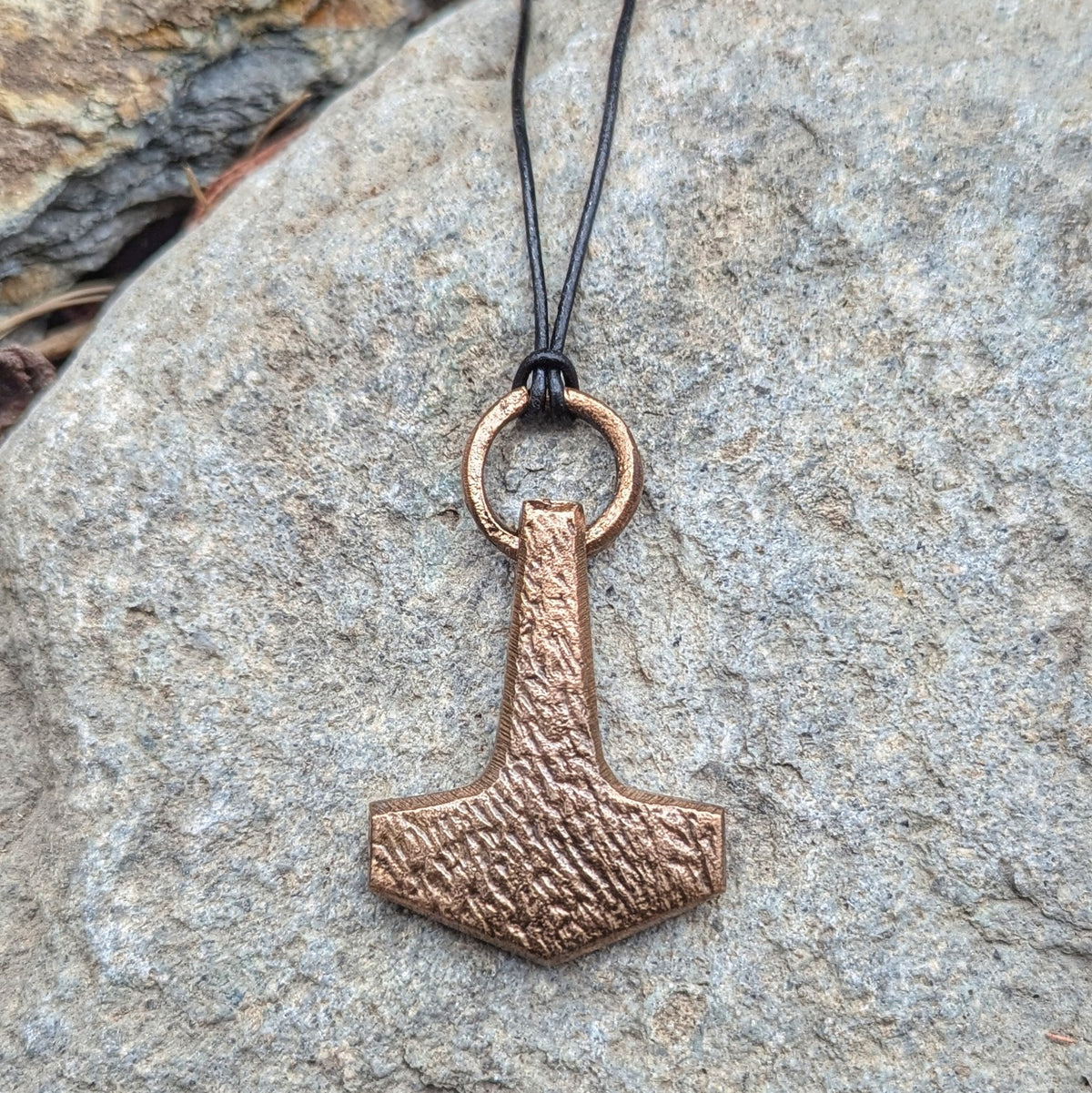 Battle-worn Mjolnir (Copper)