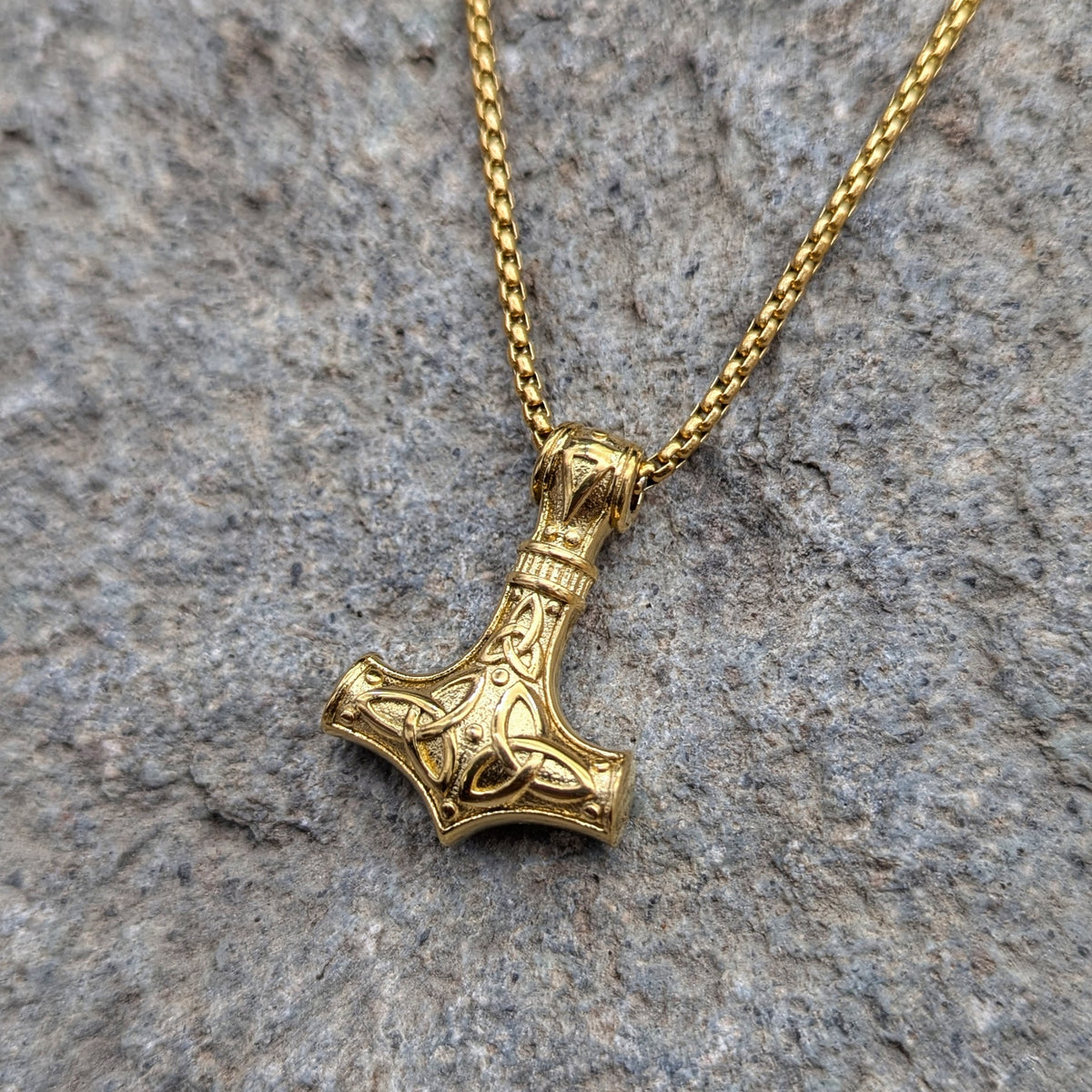 Shield-maiden's Mjolnir (Charity Hammer)