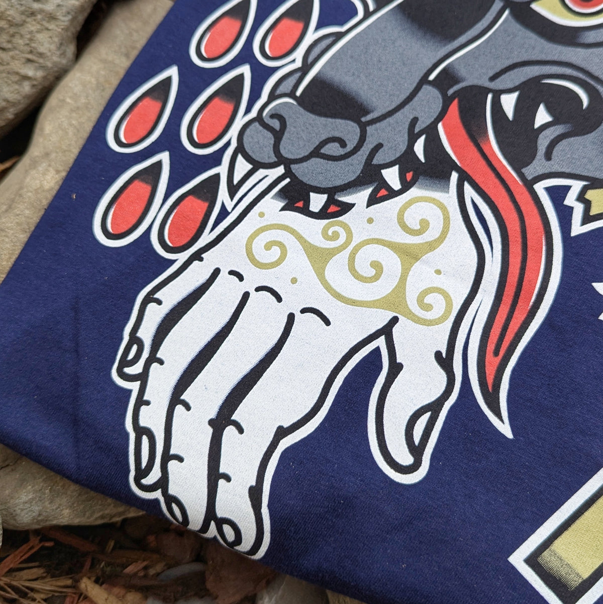 Breaker of Chains - Navy - T-Shirt - Horns of Odin