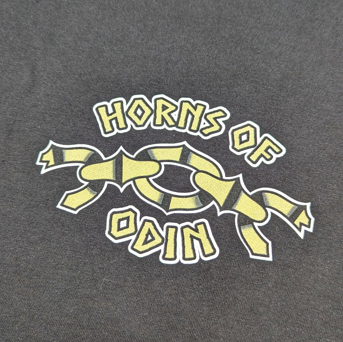 Breaker of Chains - Black - T-Shirt - Horns of Odin