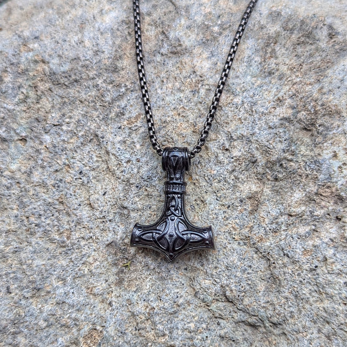 Shield-maiden's Mjolnir (Charity Hammer)