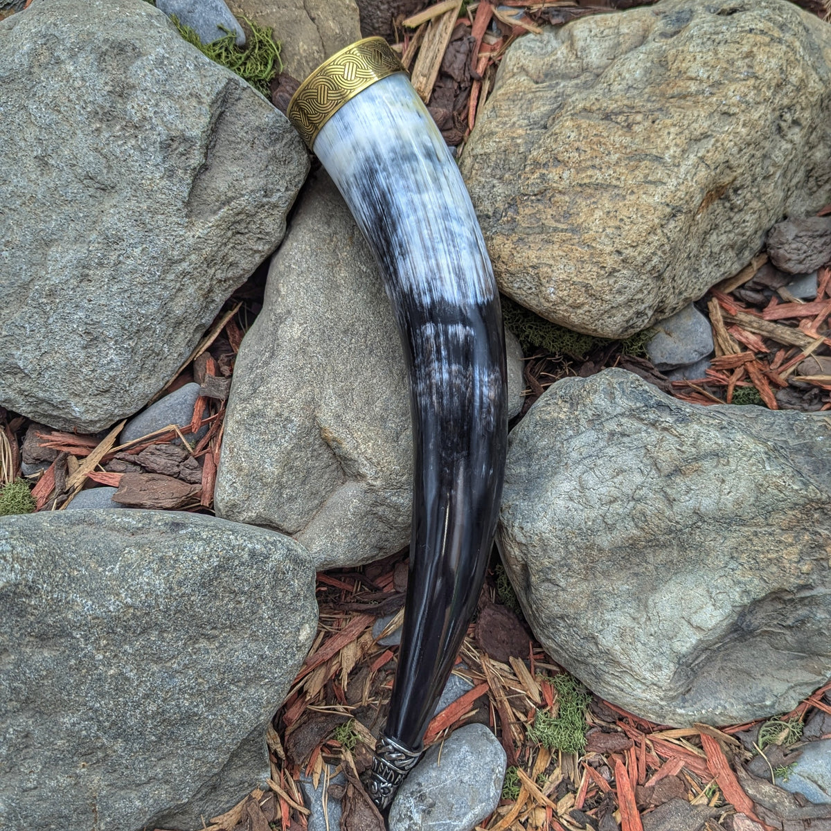 Berserker's Drinking Horn - Brass