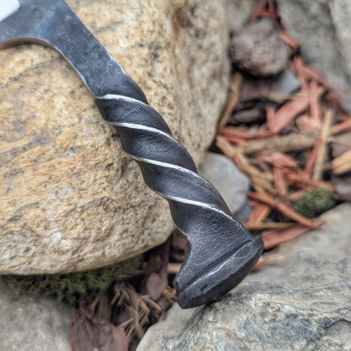 Dwarven Knife - Knife - Horns of Odin