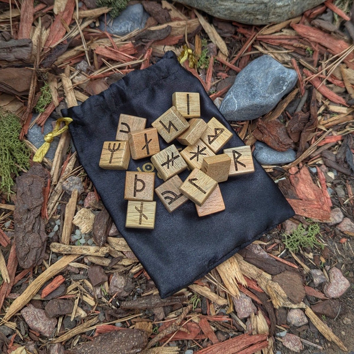 Younger Futhark Mango Wood Wooden Rune Set - Rune Set - Horns of Odin
