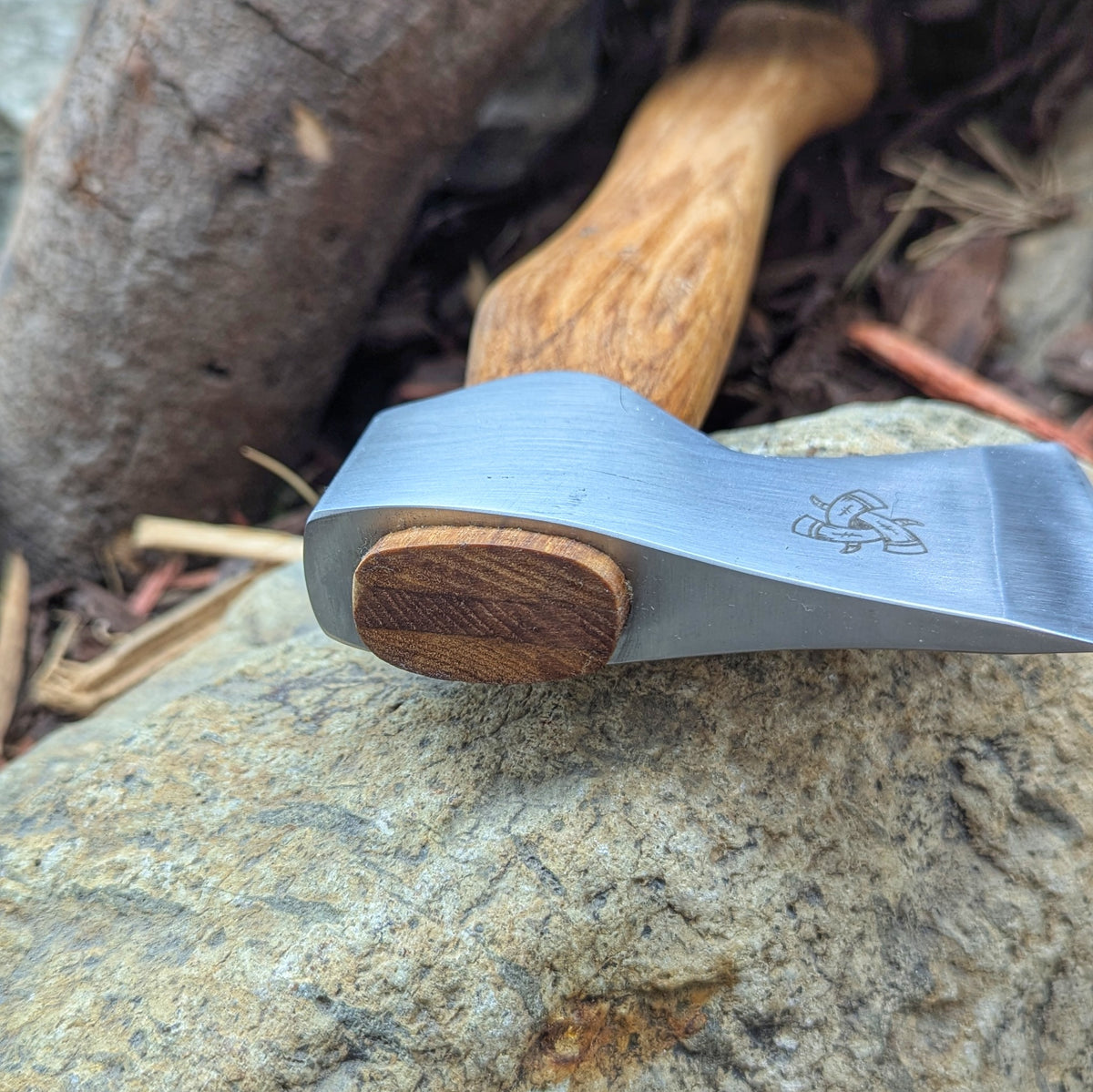 Ragnar's Hunting Hatchet - Grade A - Axe - Horns of Odin