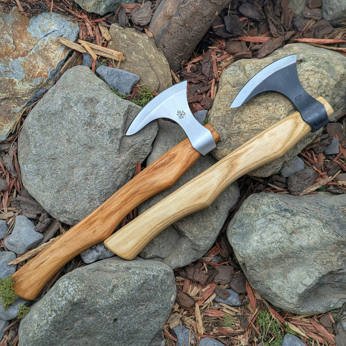 Ragnarok Skeggox - Axe - Horns of Odin