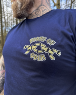 Breaker of Chains - Navy - T-Shirt - Horns of Odin