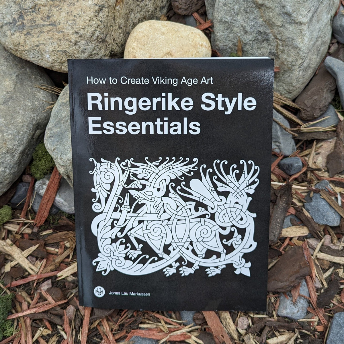 Viking Art Essentials - Book - Horns of Odin
