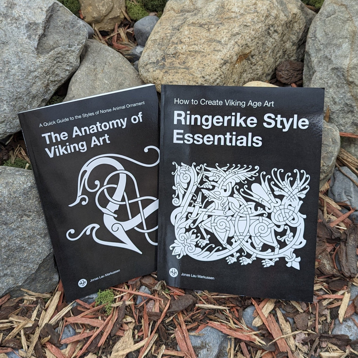 Viking Art Essentials - Book - Horns of Odin
