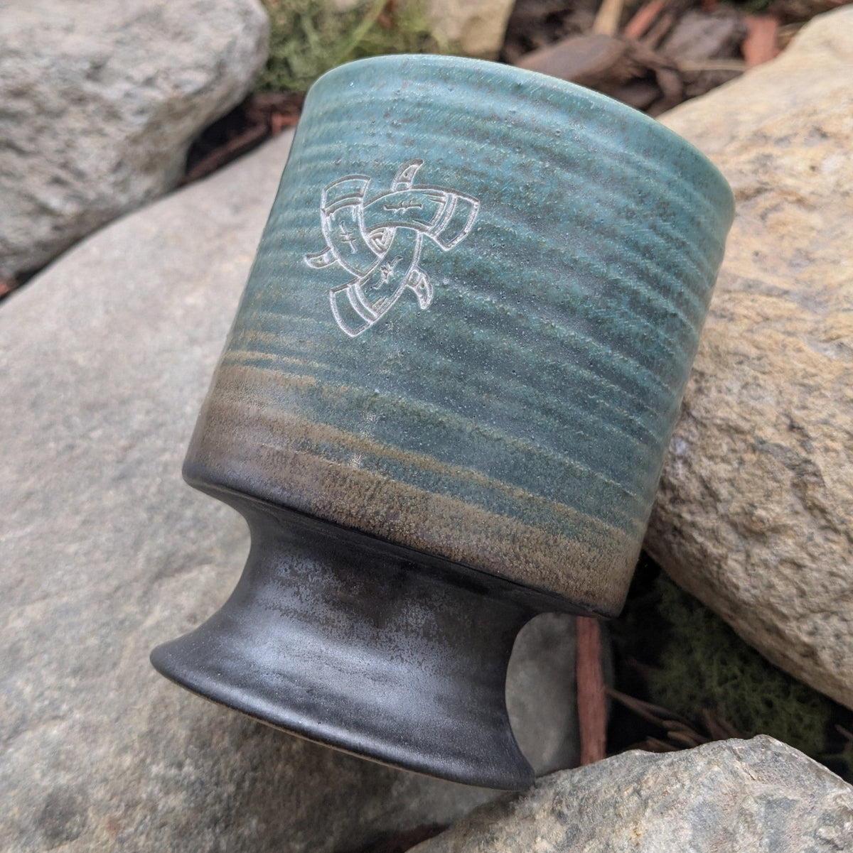 Kvasir's Goblet - Green+Brown - Mug - Horns of Odin