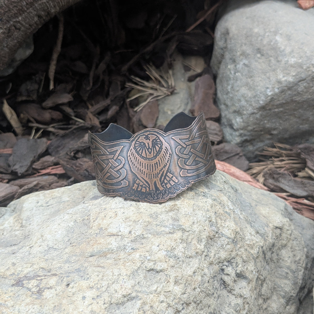 Owl Cutout Cuff - Extra Large - A Grade