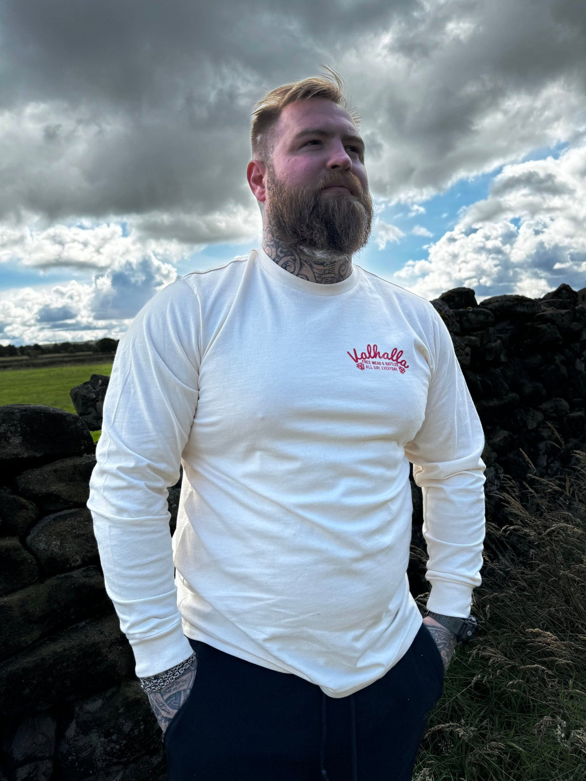 Resort: Valhalla Tee - Off White - T-Shirt - Horns of Odin