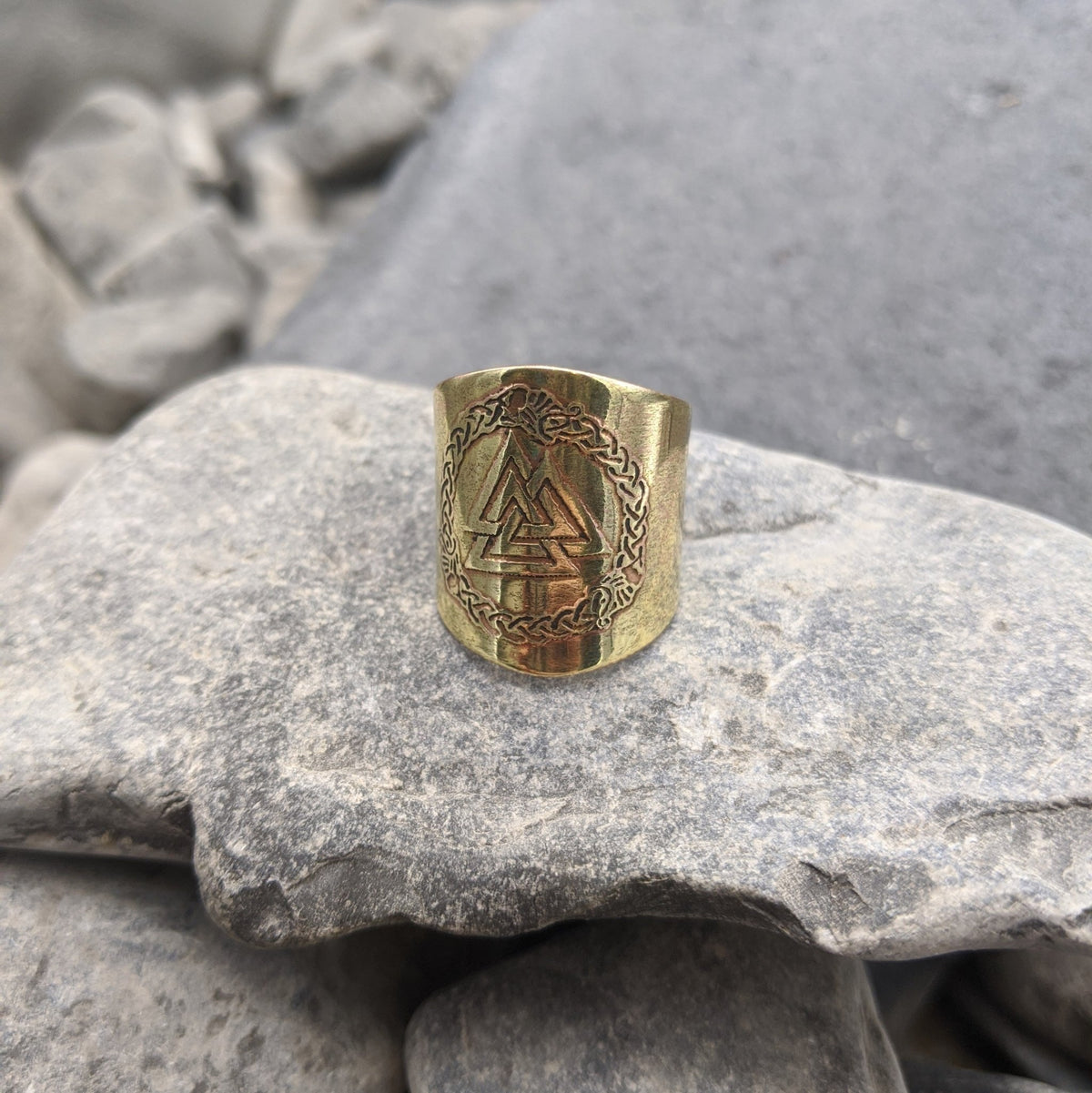 Valknut Shield Ring - Ring - Horns of Odin