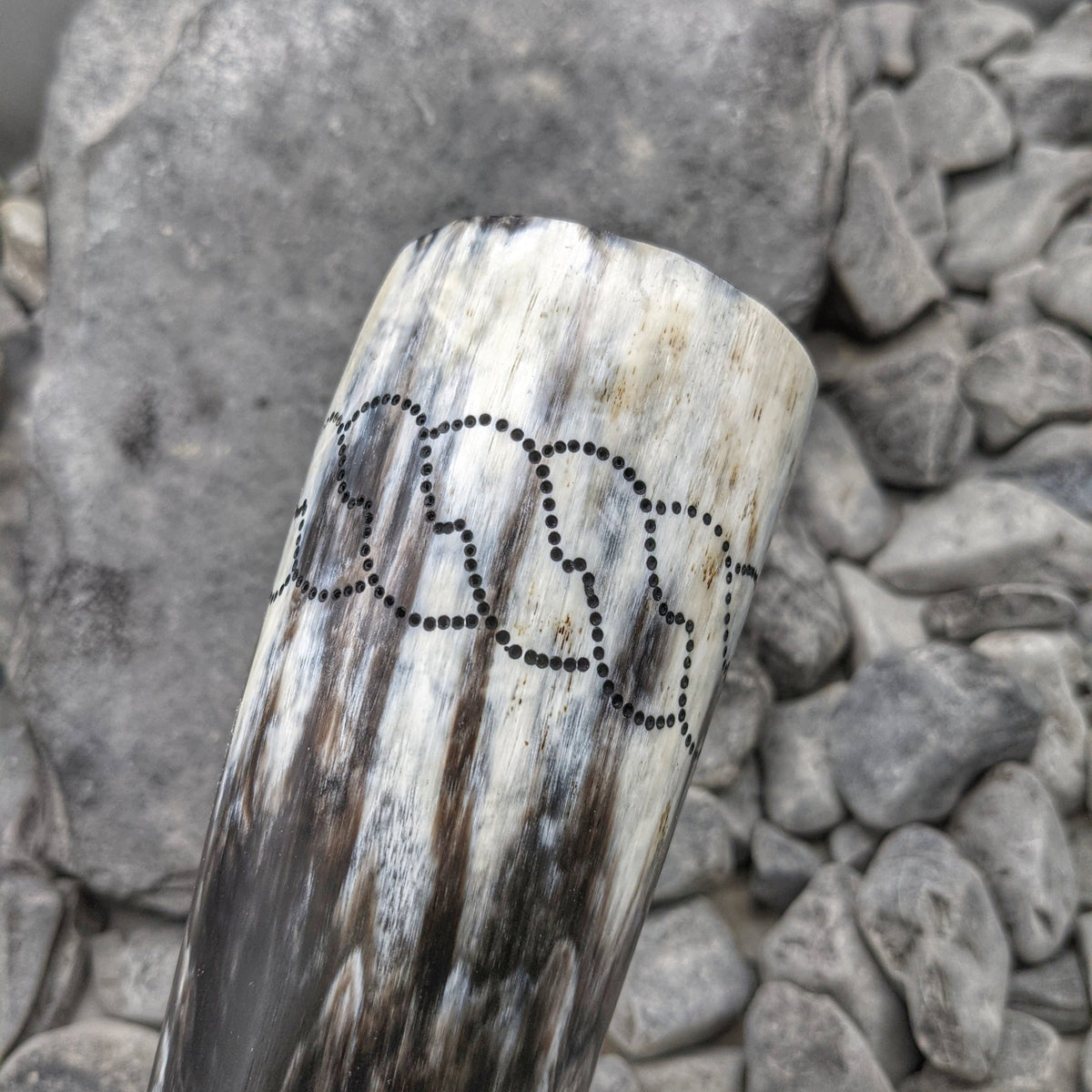 Dot Braid Drinking Horn - Drinking horn - Horns of Odin