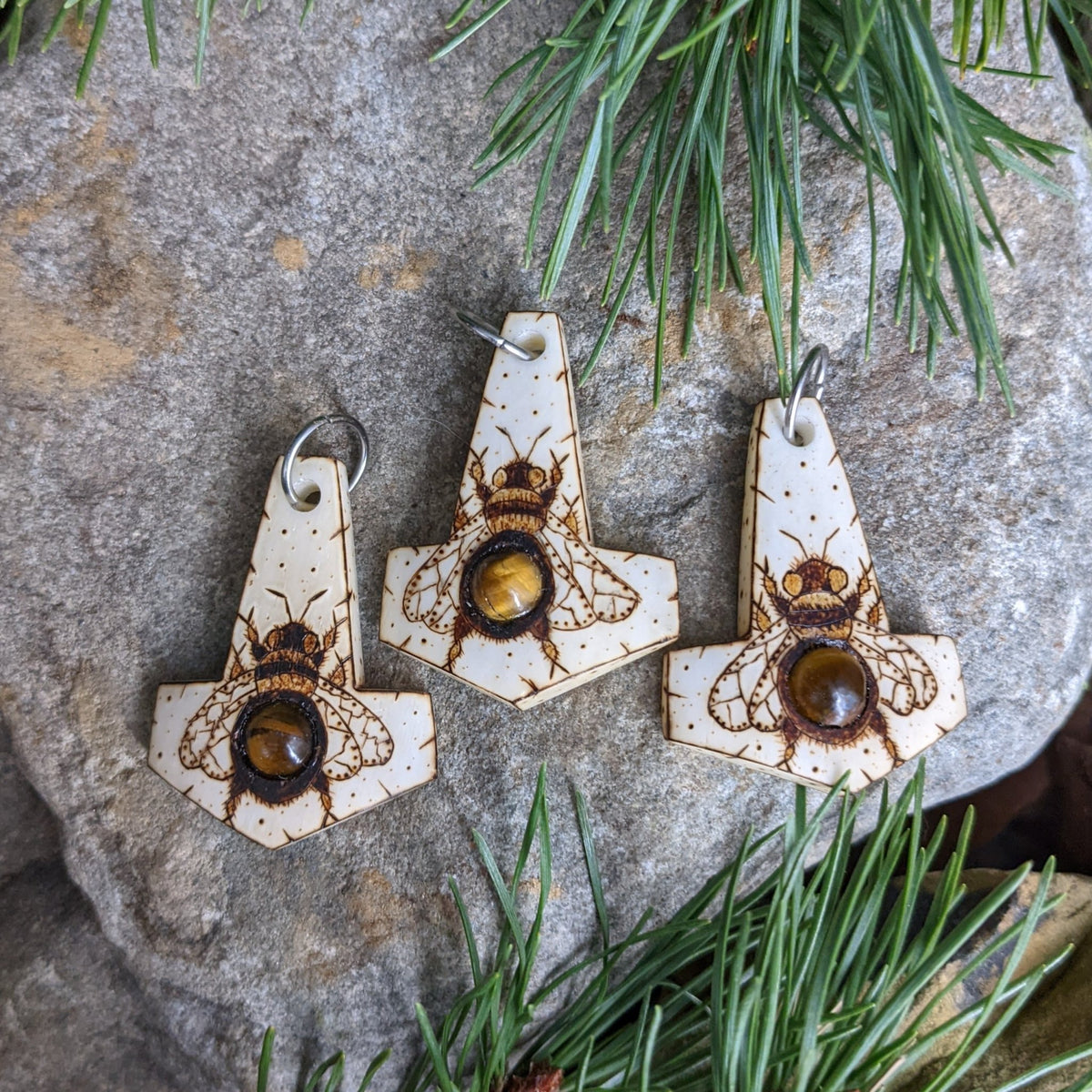 Buffalo Bone Bee Pendant with Gemstone - Pendant - Horns of Odin