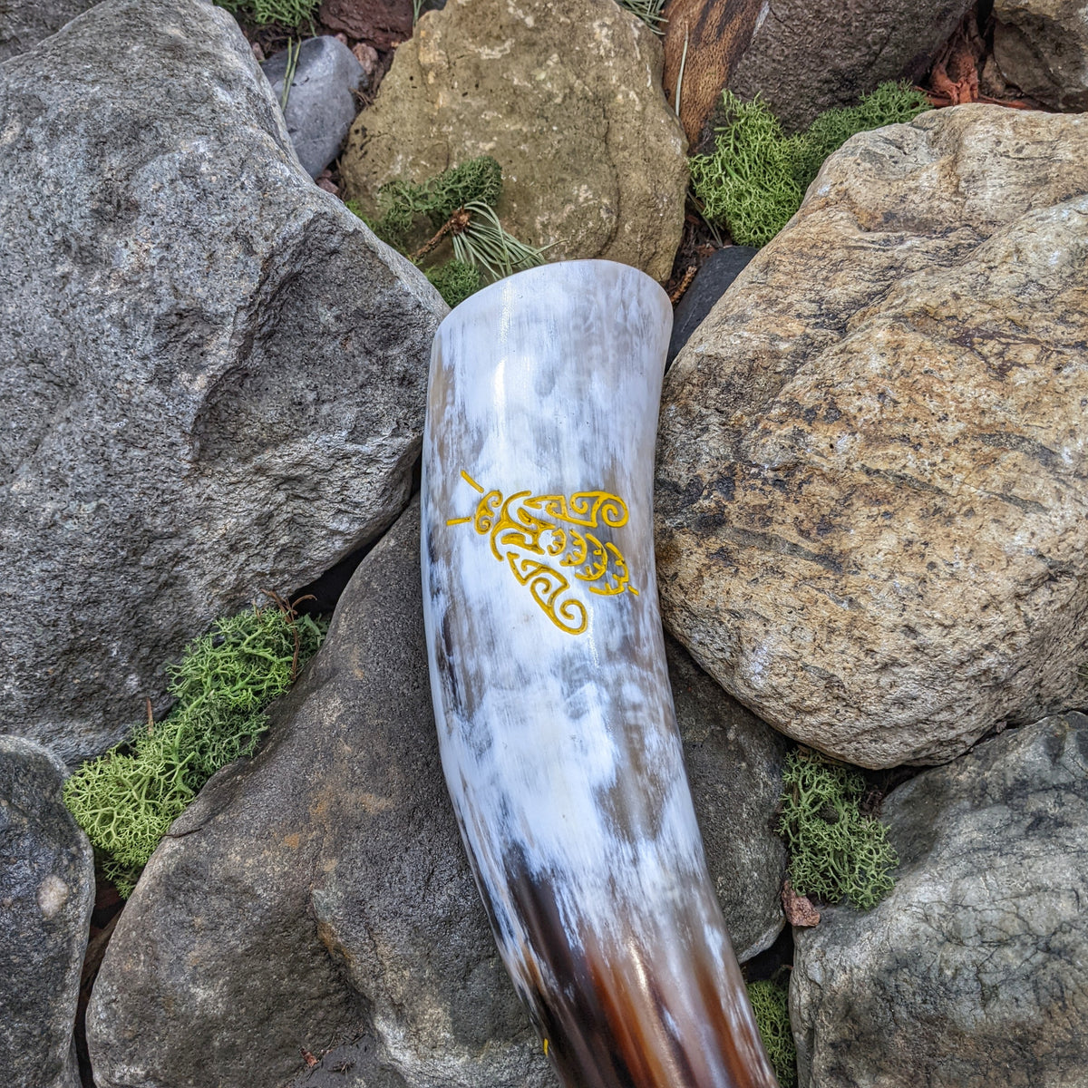 Bee Horn - Horn mug - Horns of Odin