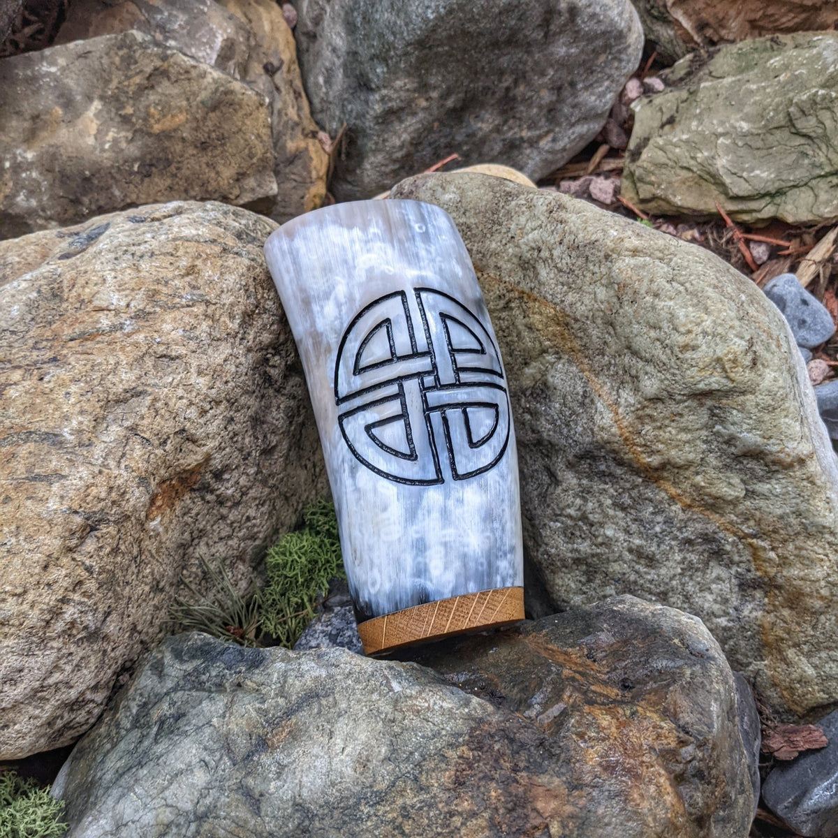 Shield Knot Mug - Horn mug - Horns of Odin