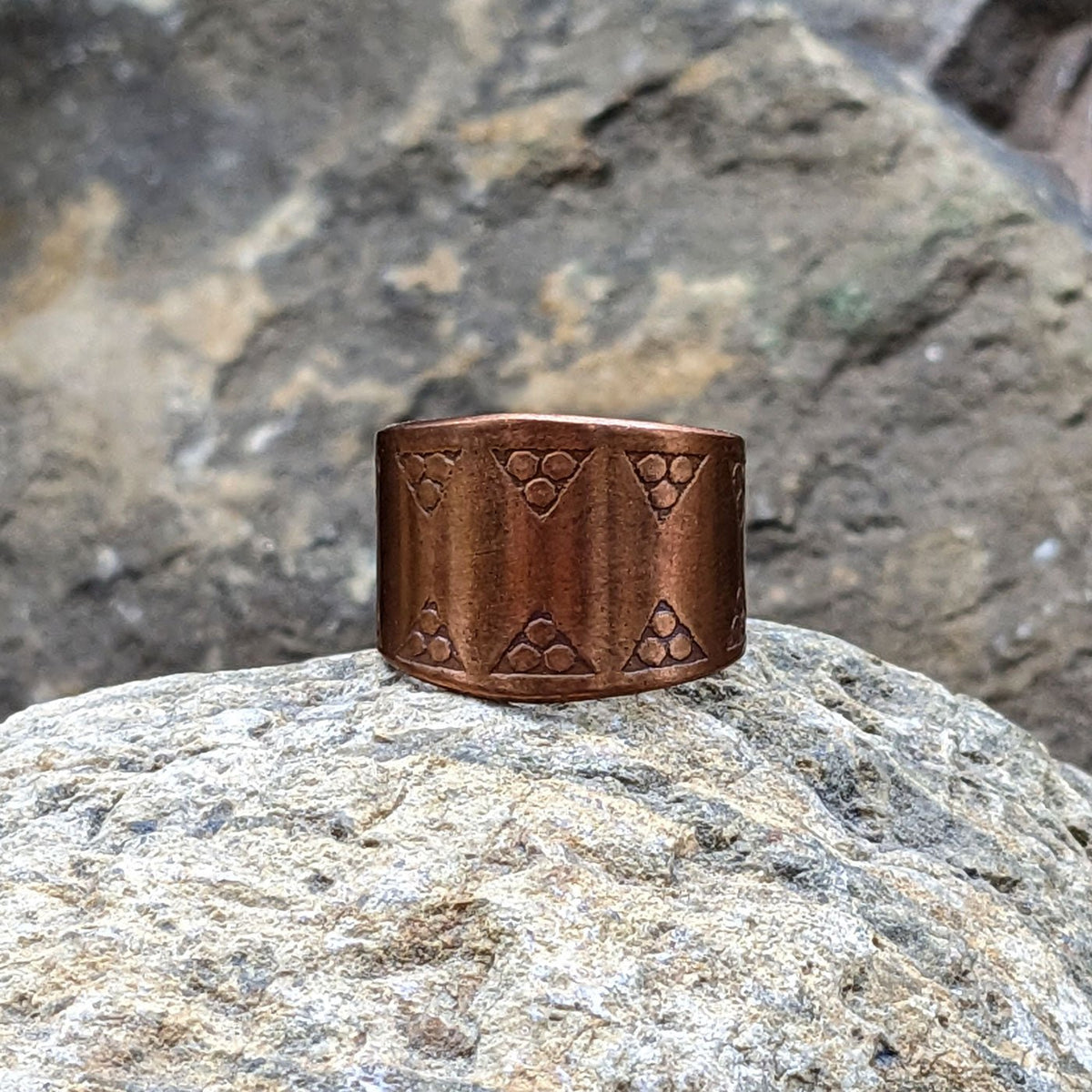 Triangle Shield Ring - Ring - Horns of Odin