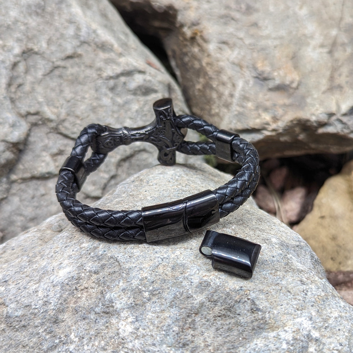 Mjolnir Leather Bracelet - Black