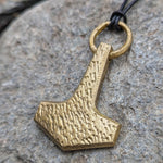 Battle-worn Mjolnir (Brass)
