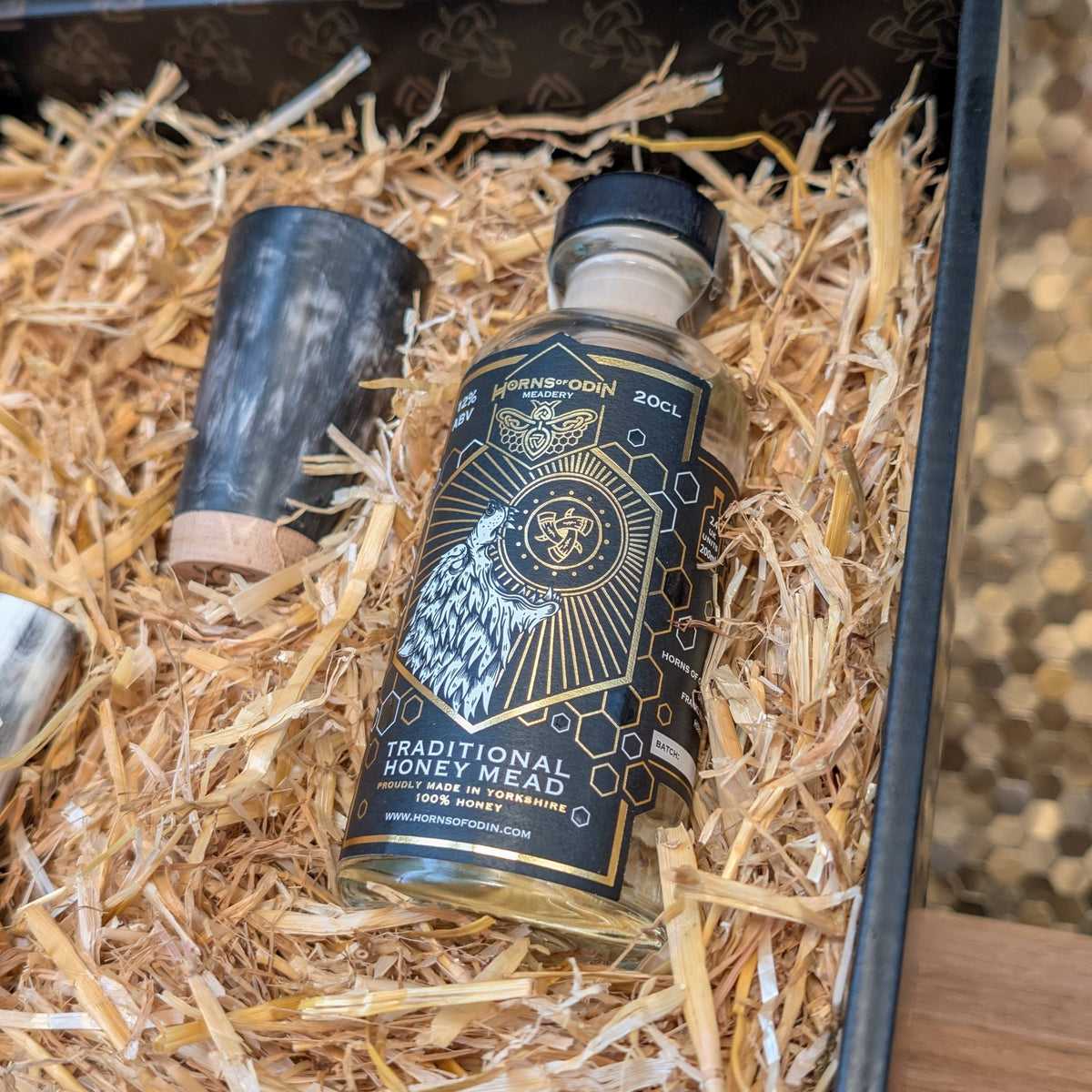 Horn Shot Glass & Mead Gift Set