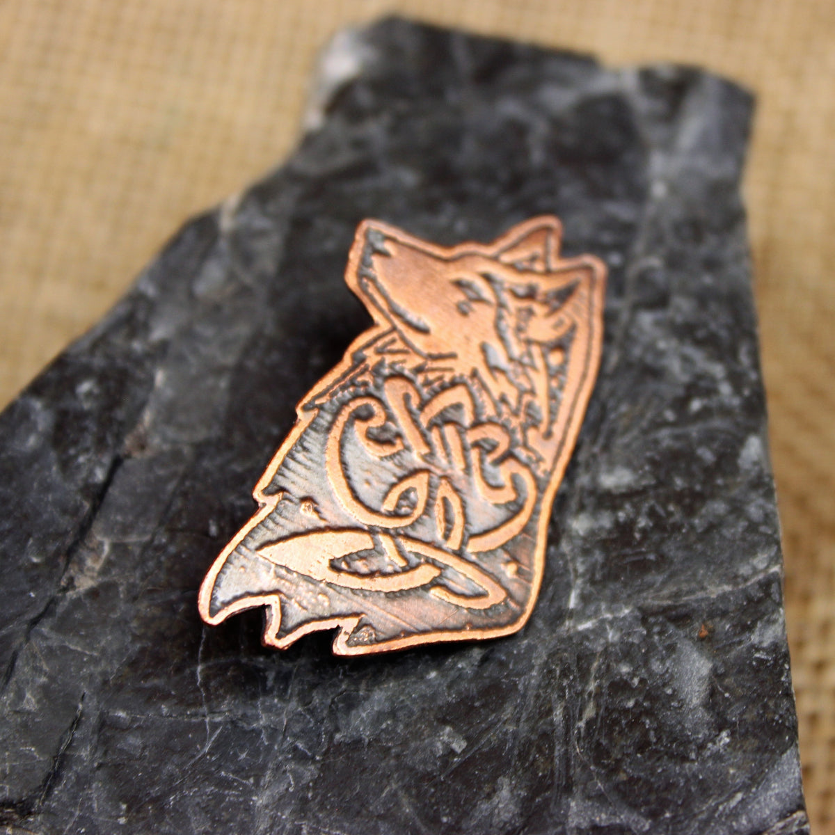 copper wolf brooch
