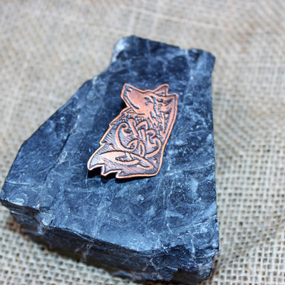 Copper wolf brooch