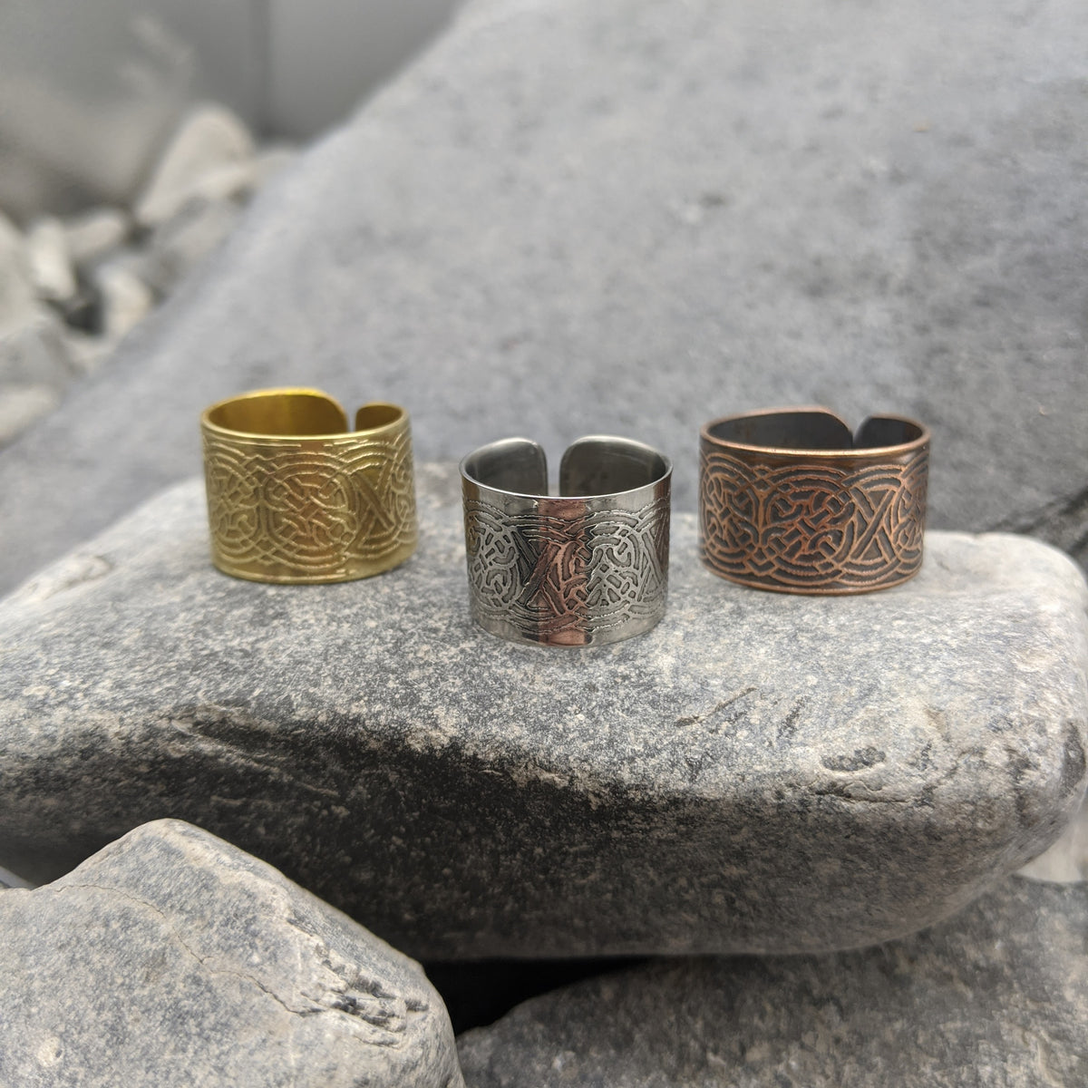 Adjustable Knotwork ring, Brass/Steel/Copper