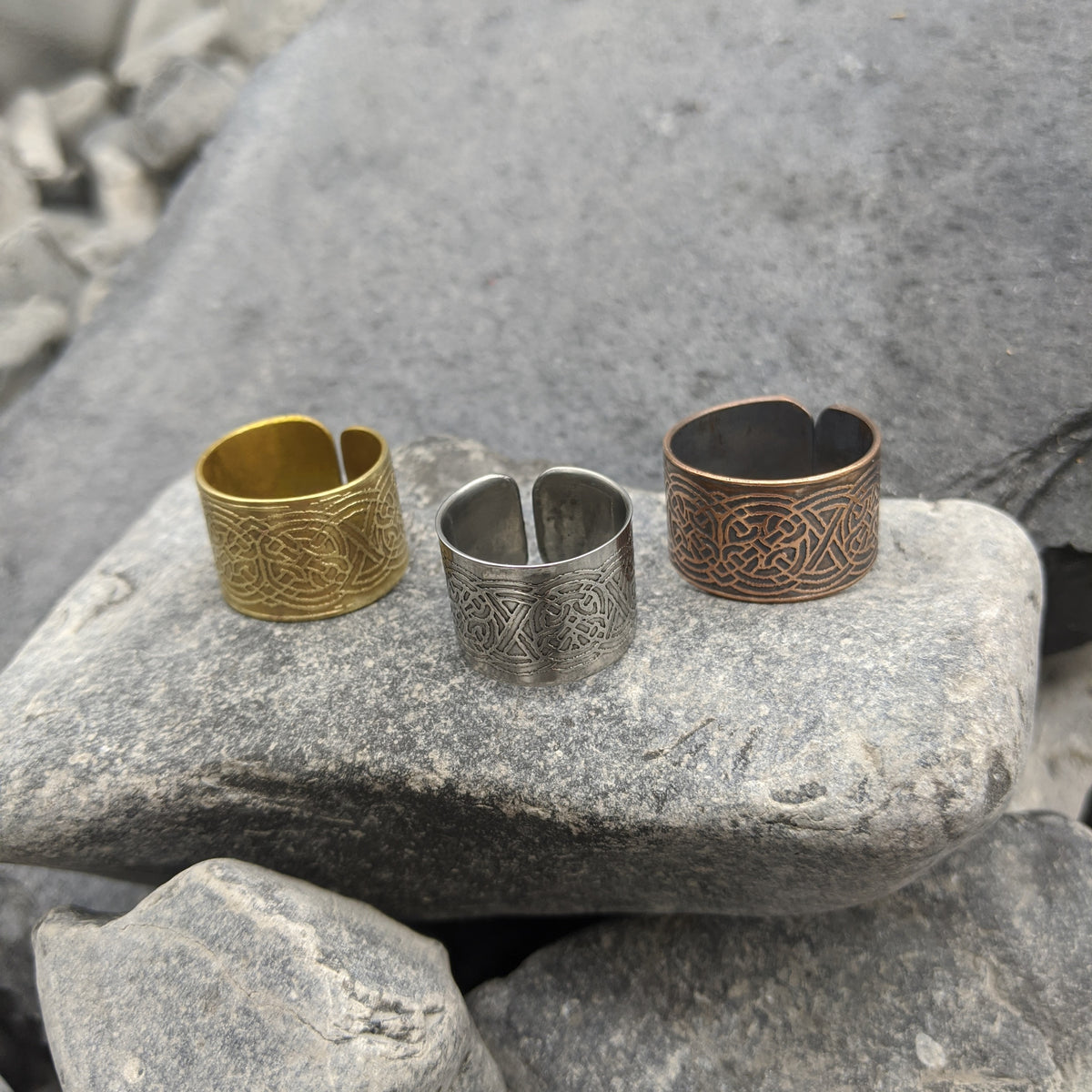 Adjustable Knotwork ring, Brass/Steel/Copper