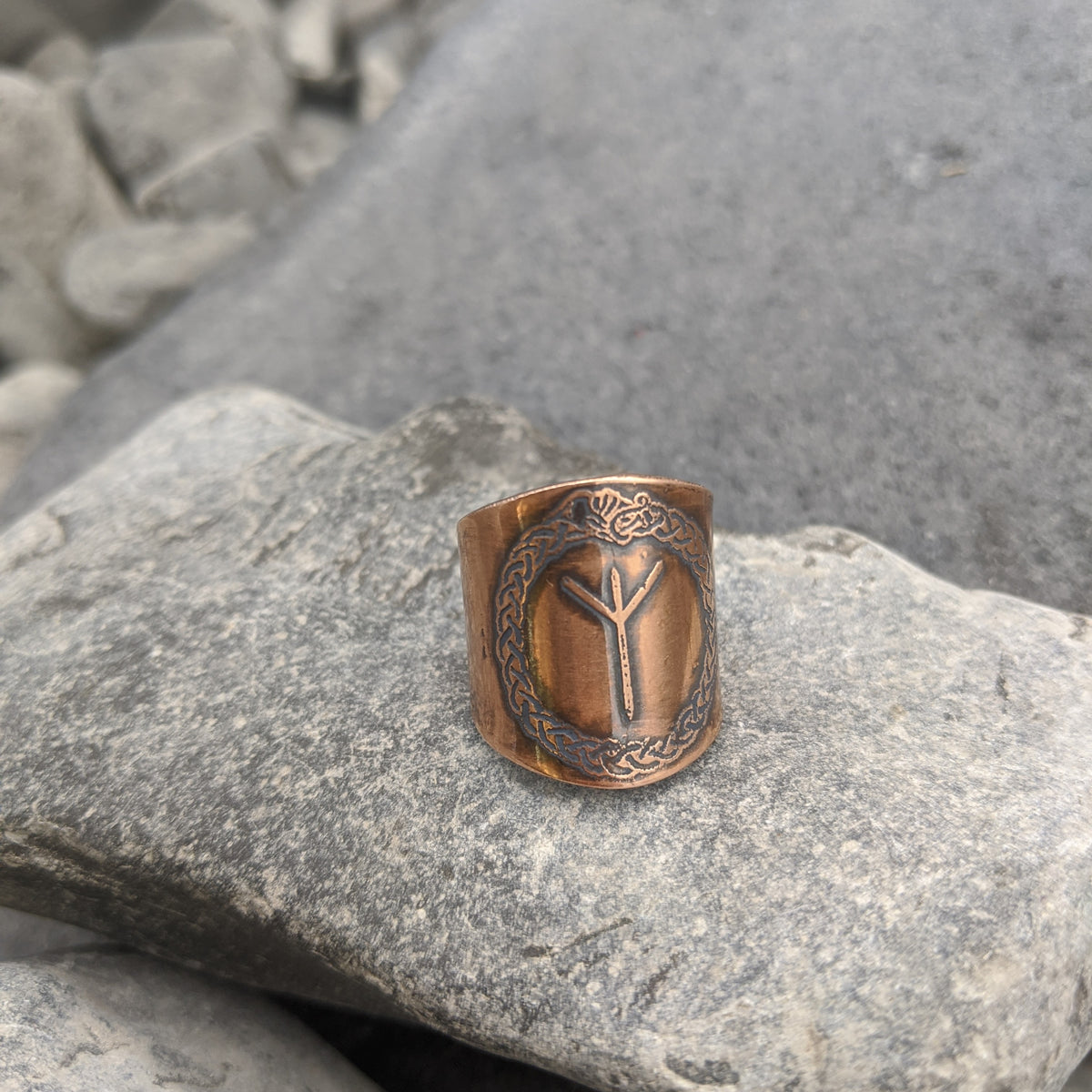 Rune shield ring (Elder Futhark) Copper