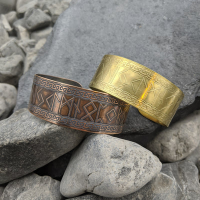 Rune cuff Copper/Brass