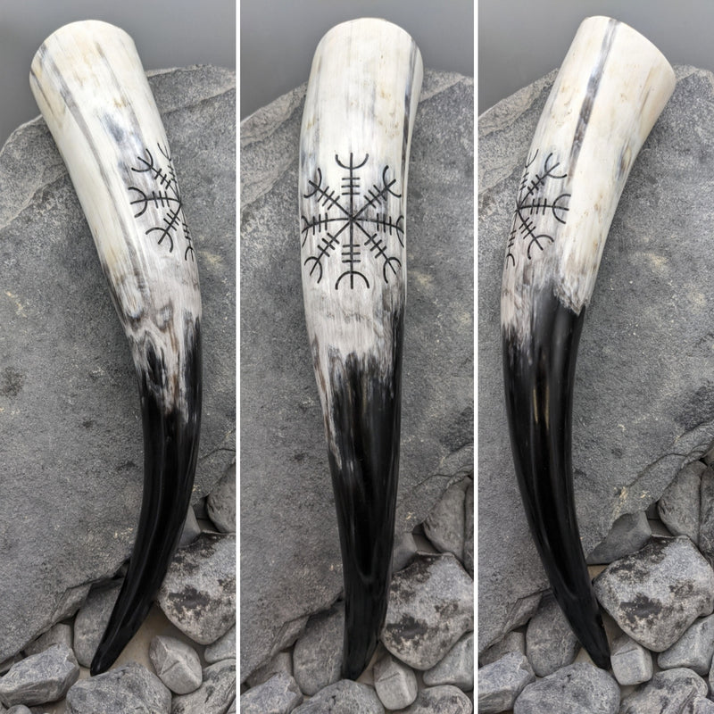 Products Helm of Awe drinking horn (Black ink)