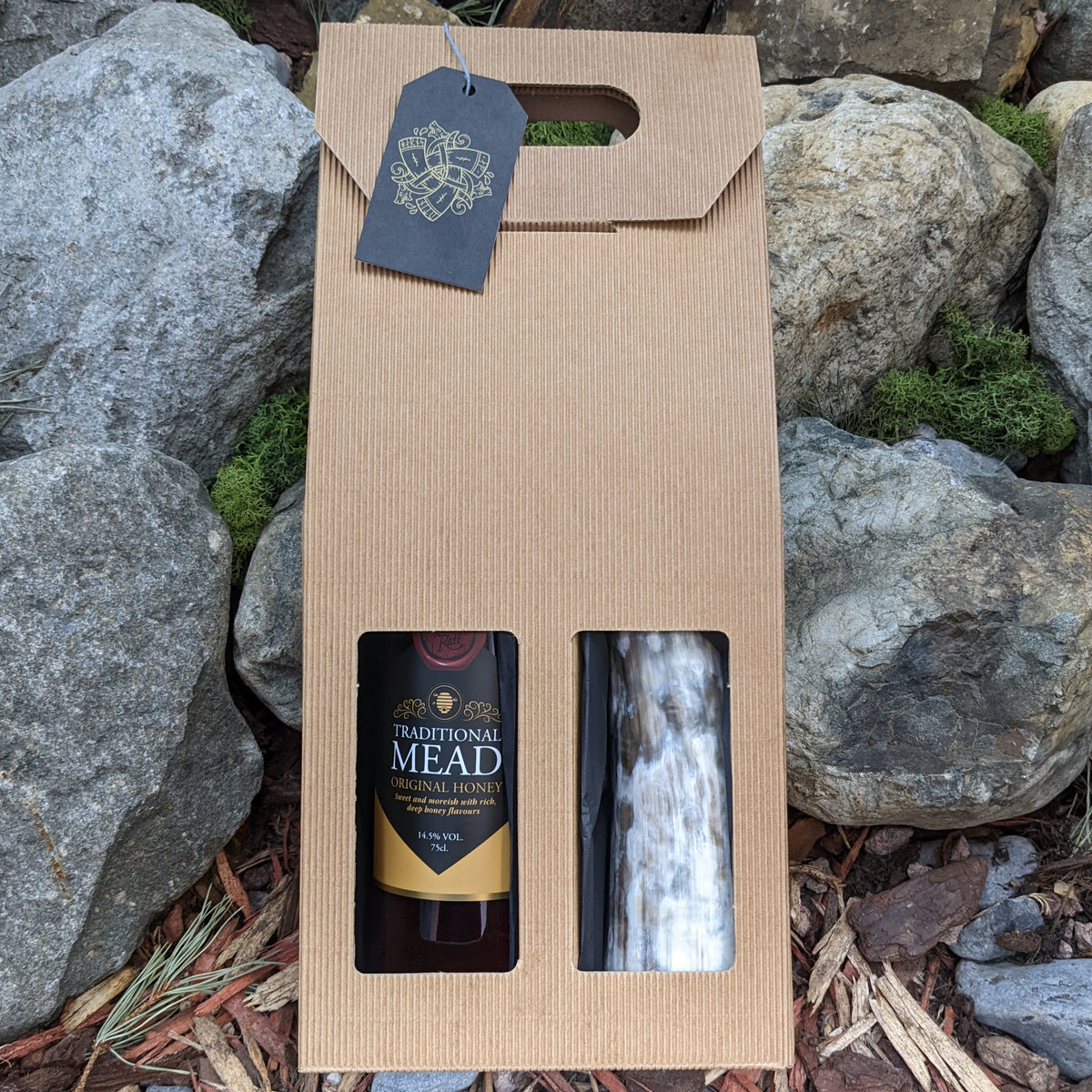 Drinking horn Gift Set- Lyme Bay Traditional Mead 75cl 14.5% Vol, 250-400ml Drinking horn, Gift box and Horns of Odin Gift Tag 
