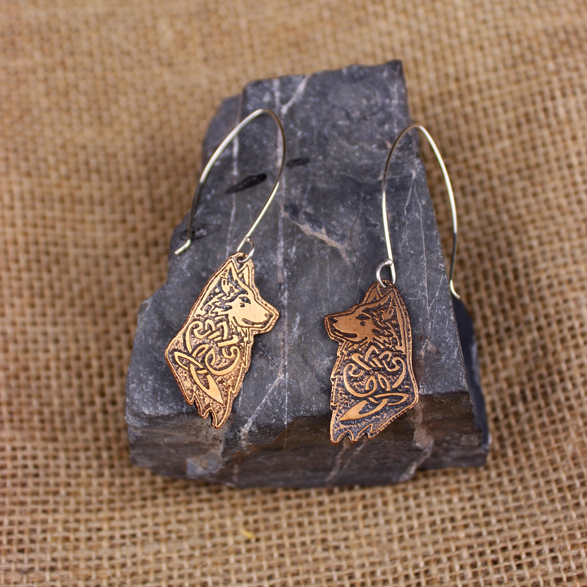Geri and Freki earrings (Bronze)