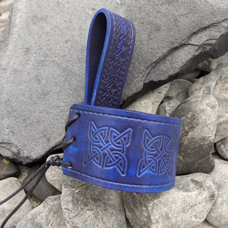 Norse knot belt hanger- Blue