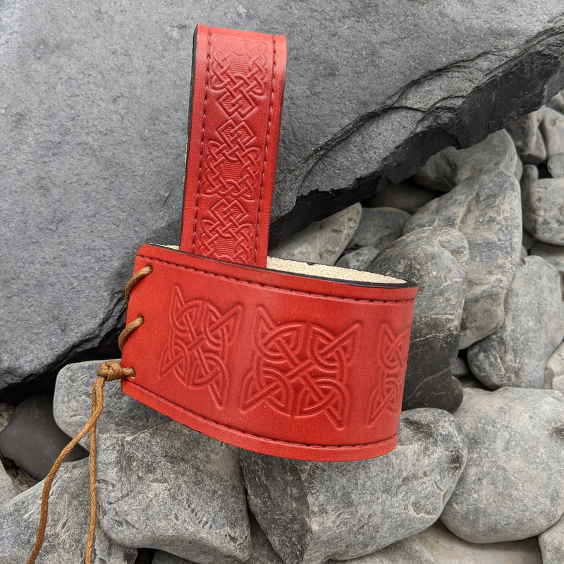 Norse knot belt hanger- Red