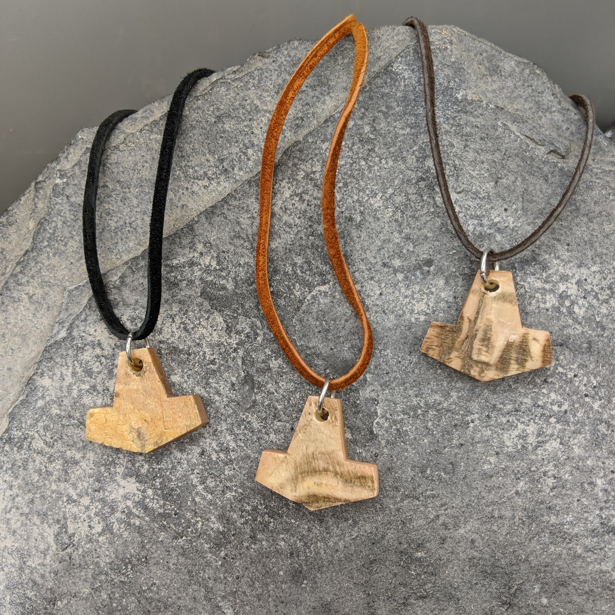 Mini Rams horn Mjölnir pendant